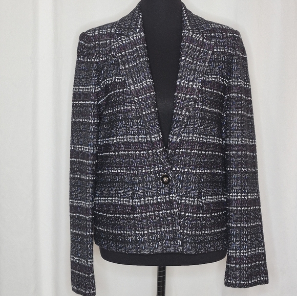 ST. JOHN Boucle Tweed Jacket - Size 8 - Picture 3 of 16